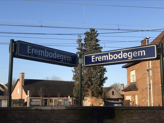 Erembodegem station