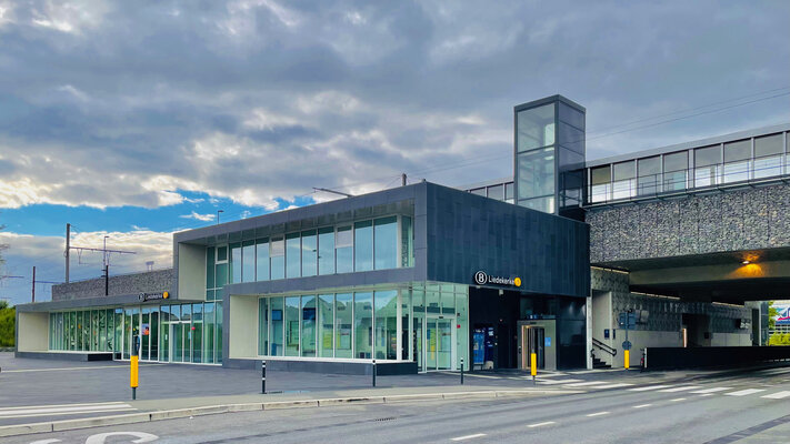 Station liedekerke gebouw