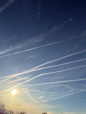 Air   lier   4 12 2025